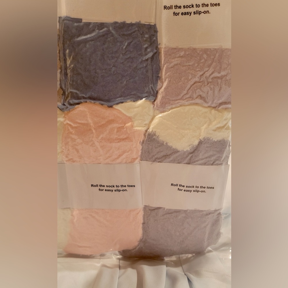 NIP Variety Six Pack of Muted Pastel and Neutral Colors Women’s Socks - Picture 4 of 6